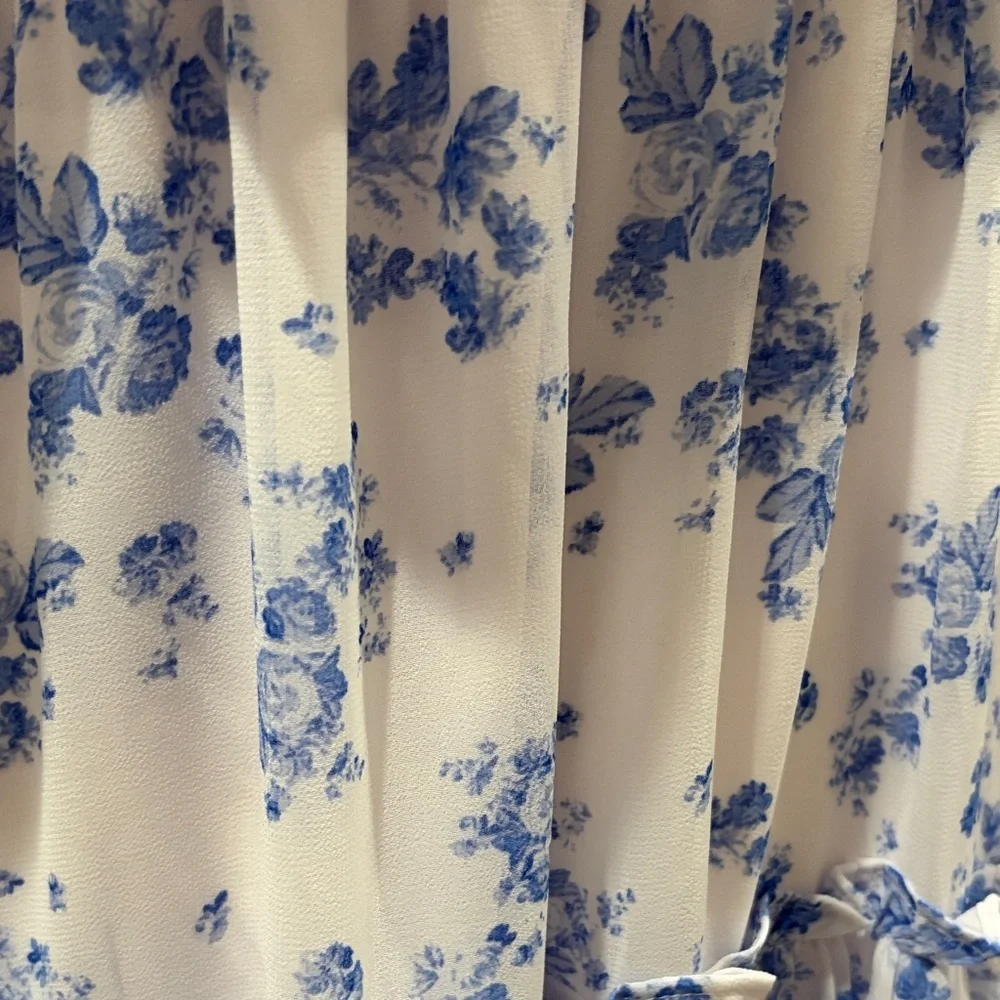 👗Host Pick👗 Floral Strapless Ruffled Maxi Dress - Picture 4 of 4
